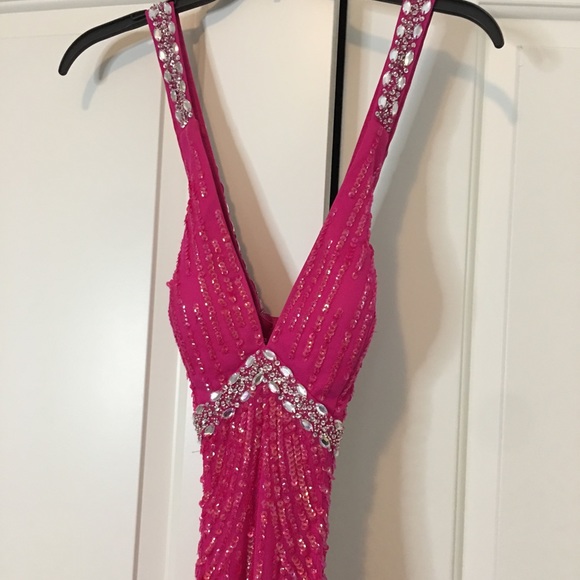 David’s bridal Pink mermaid prom dress - Picture 2 of 5